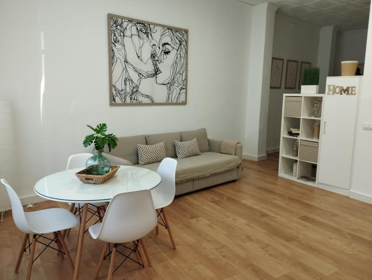 Apartamento Turistico Leo Baena Zewnętrze zdjęcie